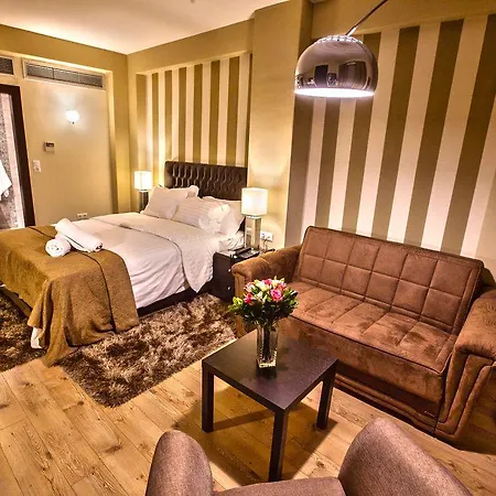 Diamond Living Hotel