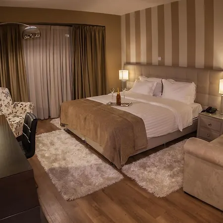 Hotel Diamond Living 3*